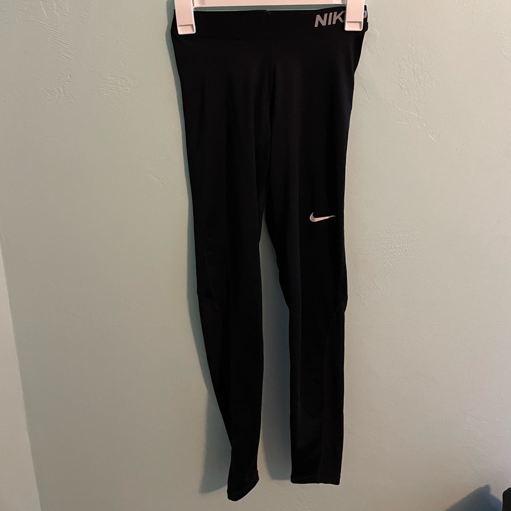 Comfy Nike Leggings!!